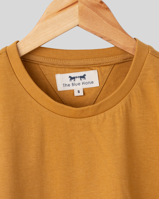 Camiseta Pima Mostaza