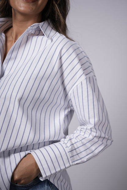 Camisa Oxford Blanca y Rayas Azules Mujer